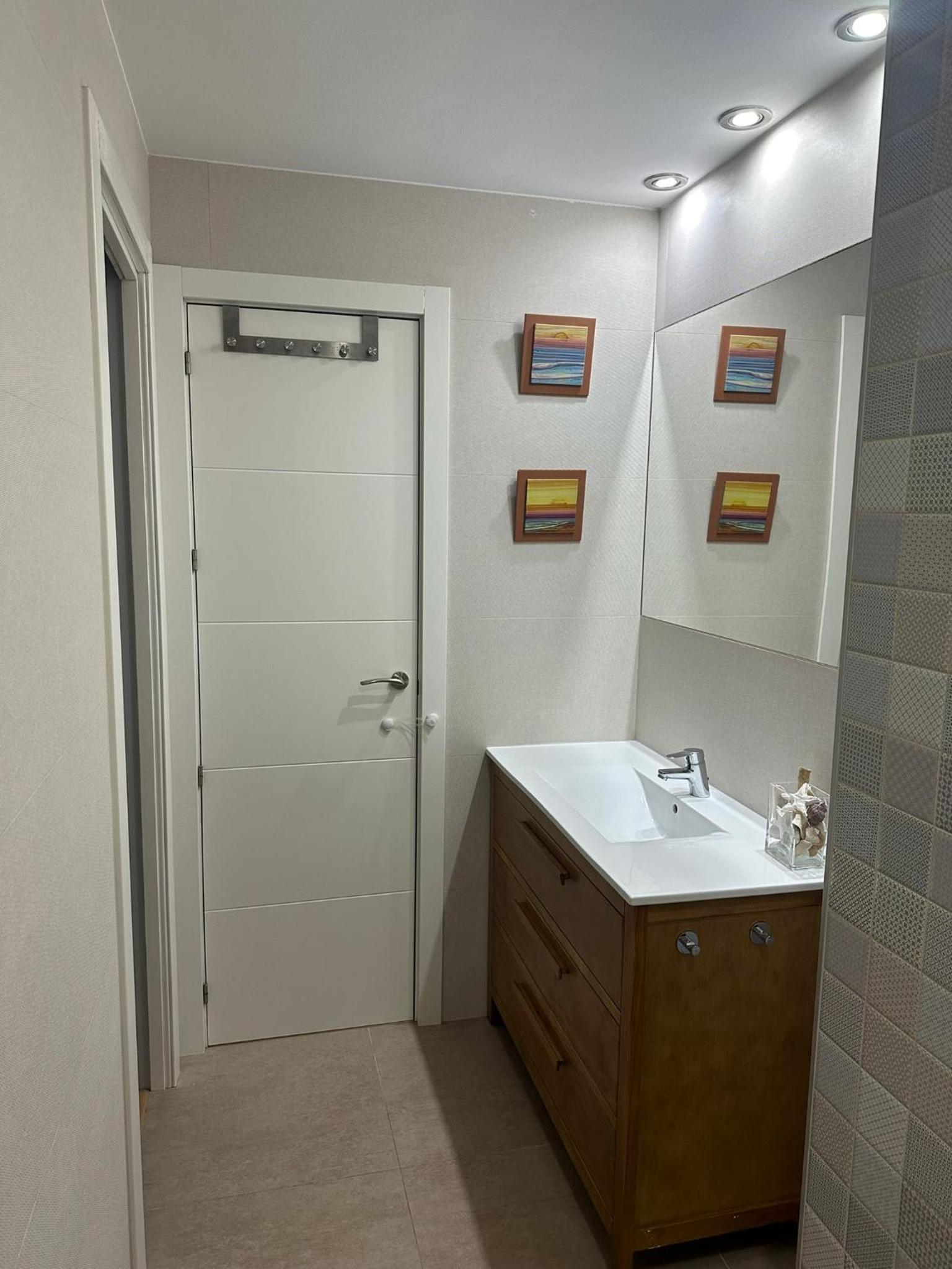 2 hab 2 baños con Parking junto al Casco Histórico view 4