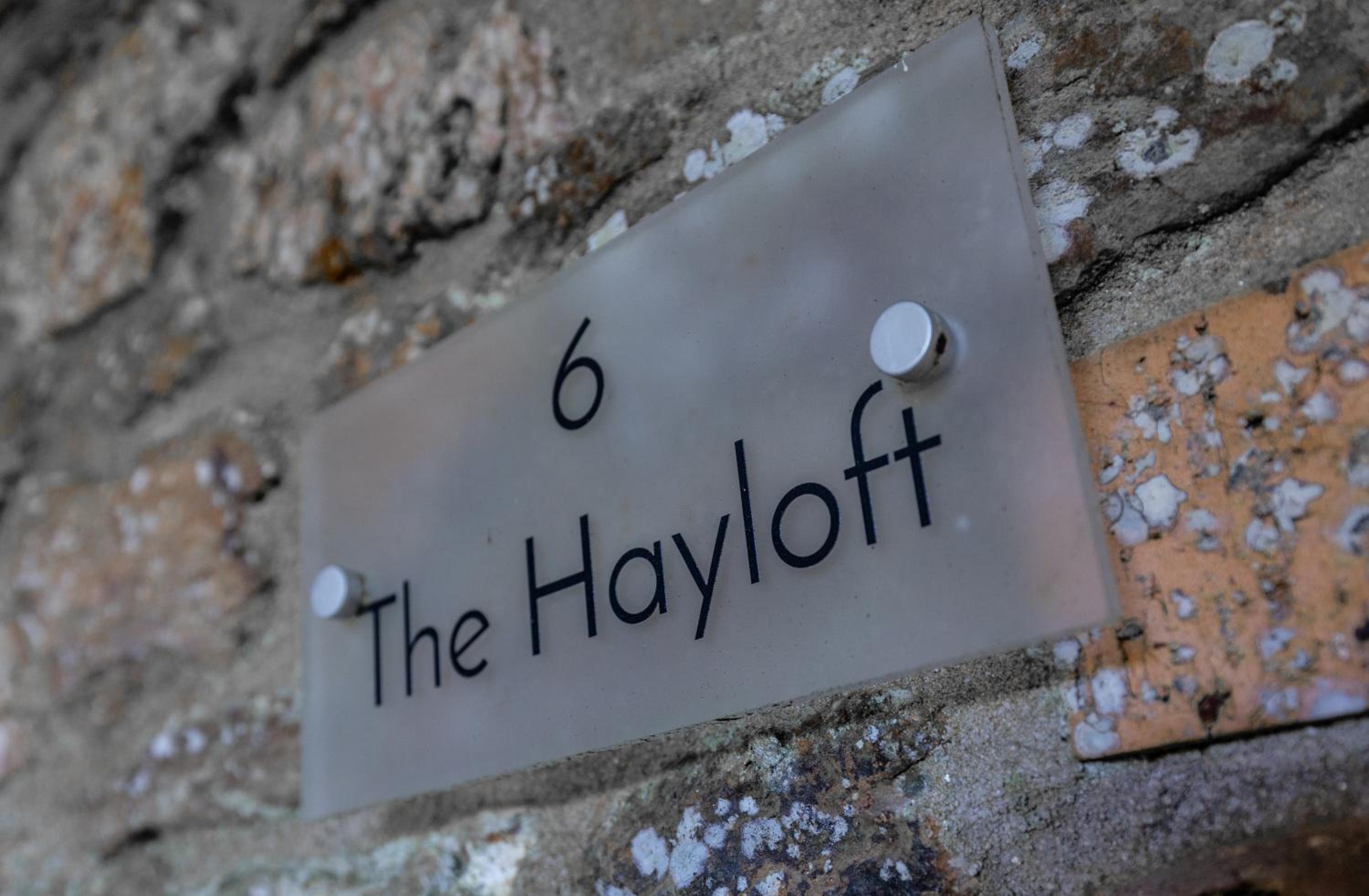 The Hayloft, Noss Mayo view 3