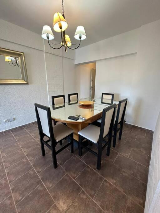 Departamento de 4 ambientes con balcón Amenabar y Pedraza