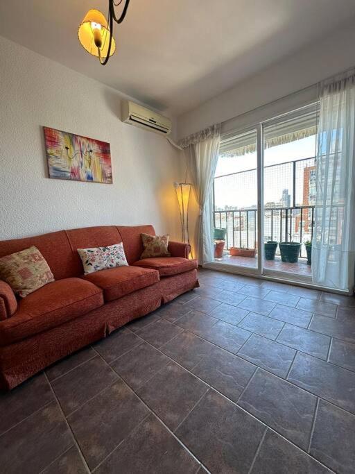 Departamento de 4 ambientes con balcón Amenabar y Pedraza