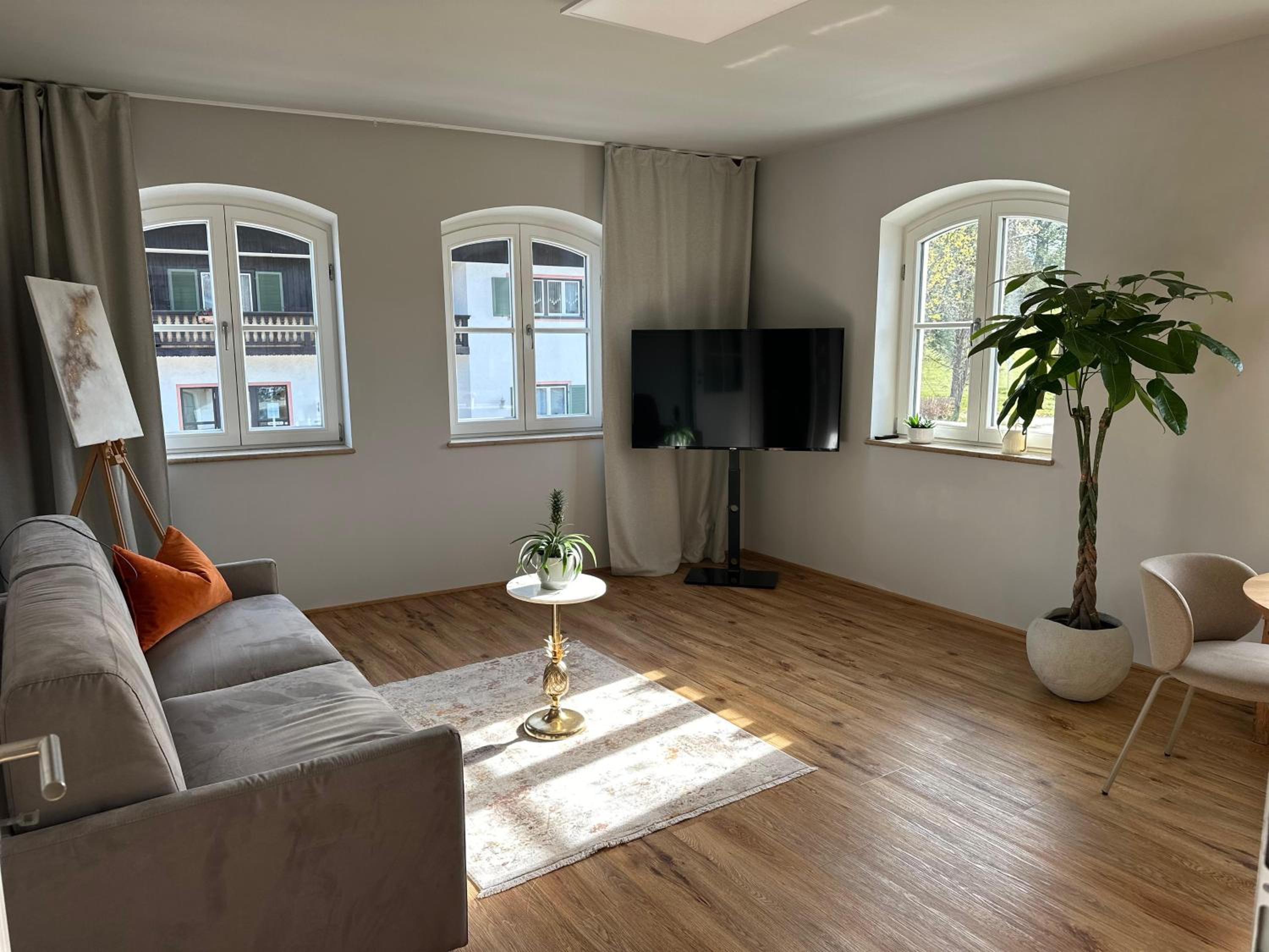 Vaicun Stays - Blick auf den Tegernsee