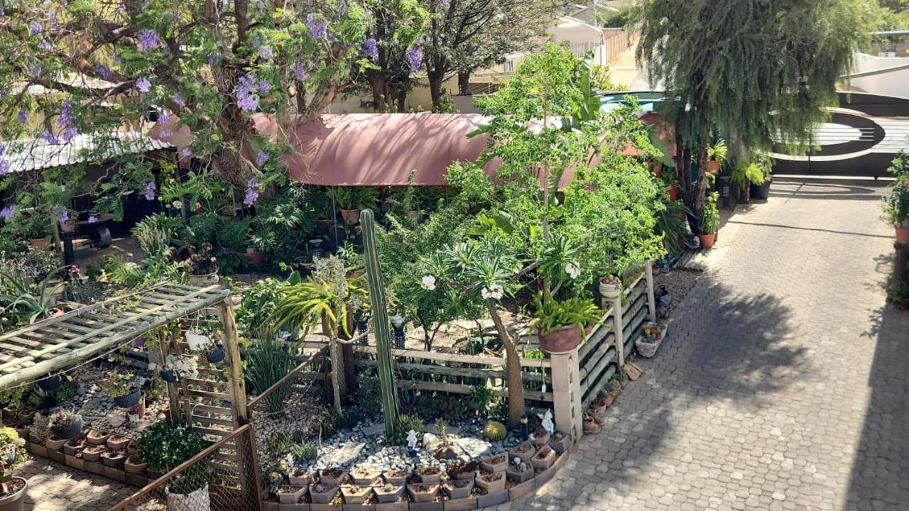 Garden Oasis Cottage