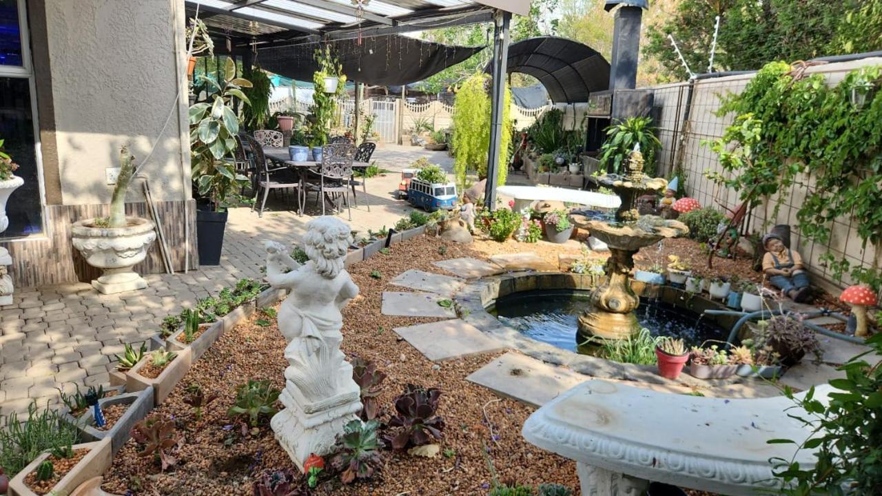 Garden Oasis Cottage
