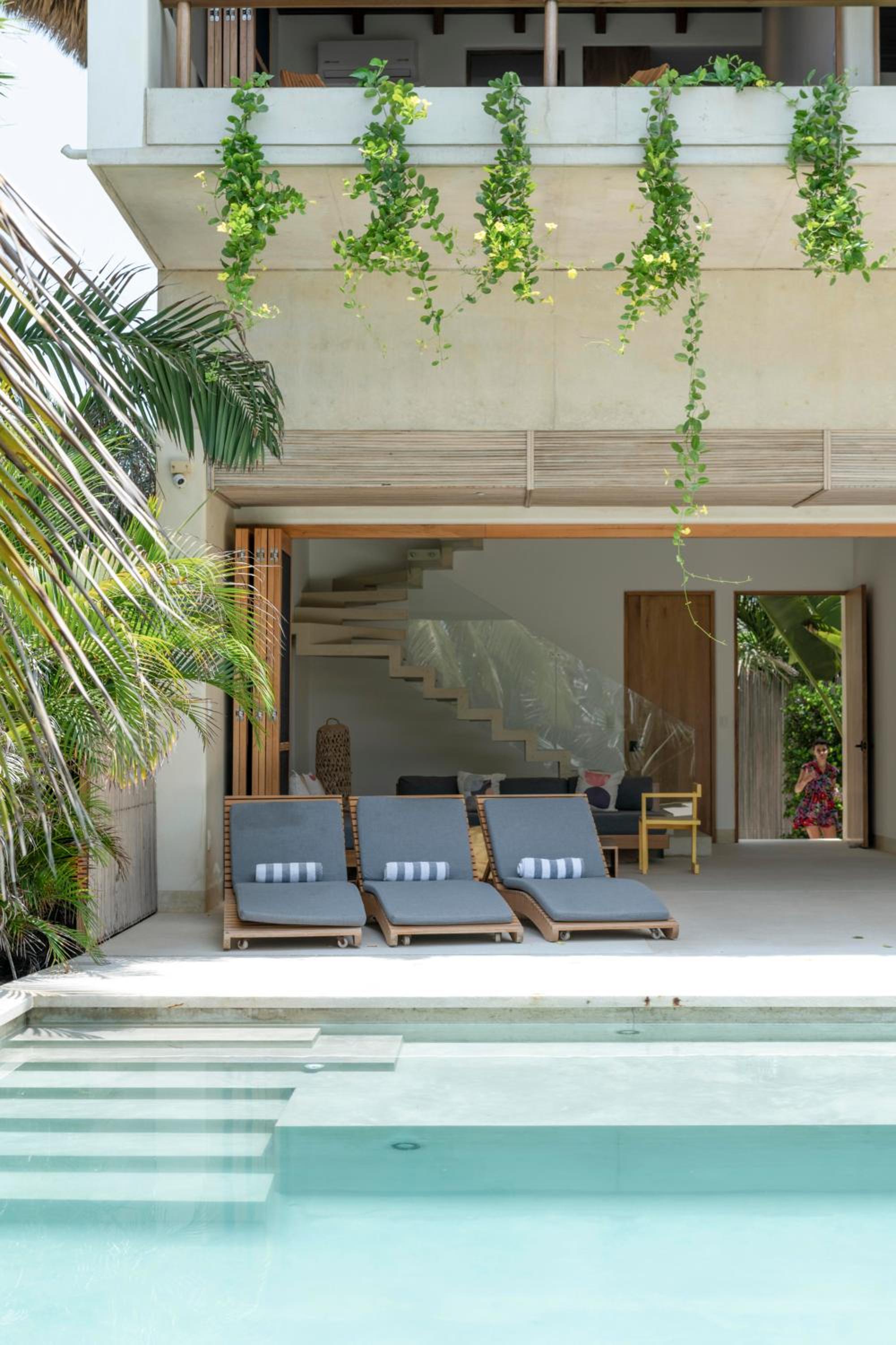 Casa Guia - La Flia Beach House Luxury view 2