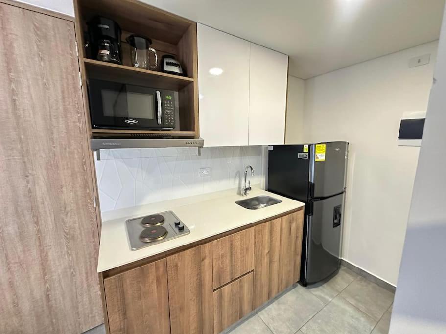 Estocolmo 405-Apartaestudio amoblado cerca CC Portal de Quindío