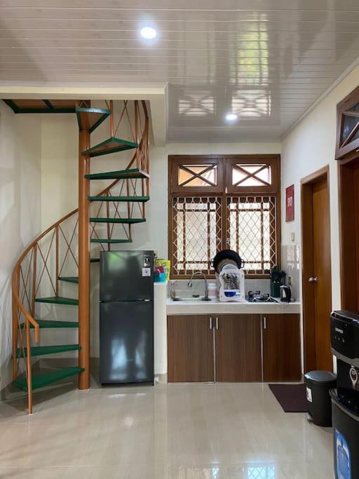 Belgareti Modern Ethnic House Cipanas Puncak view 3