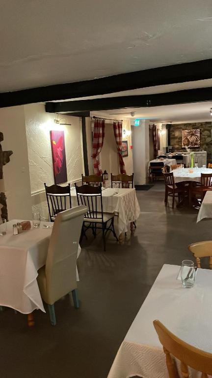 Prestleigh Inn
