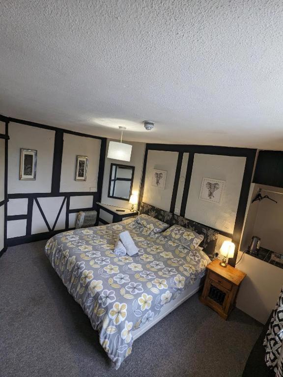 Prestleigh Inn