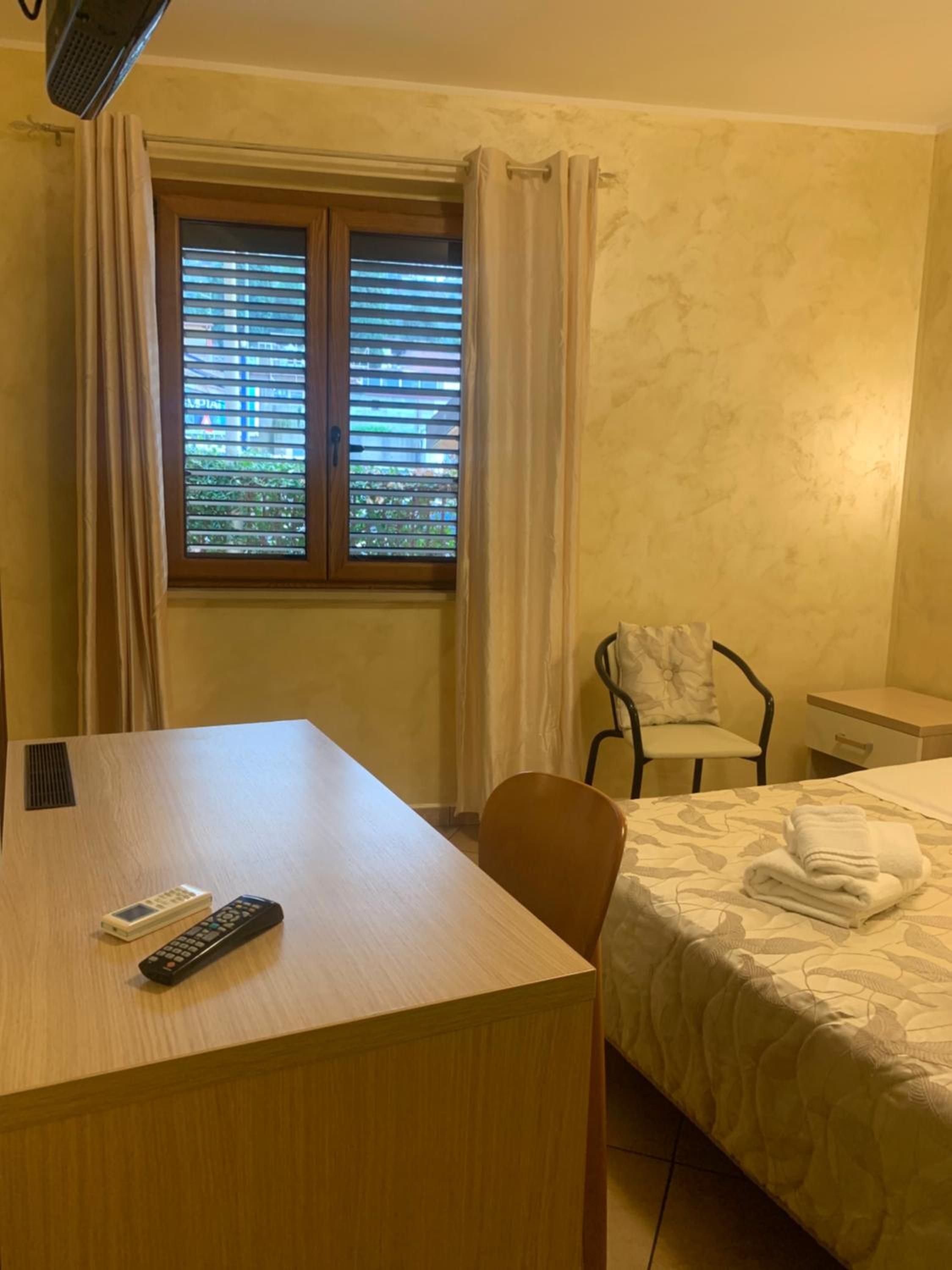 hotel room