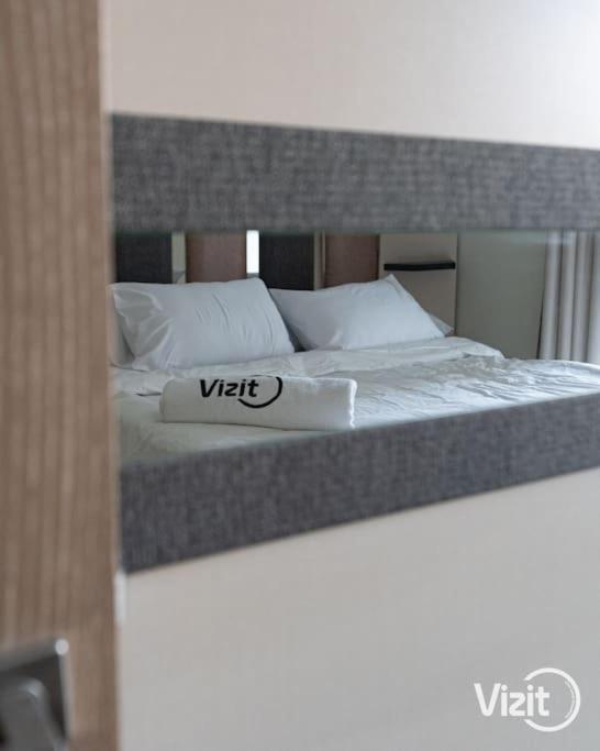 VIZIT 2BR in Aeon Towers