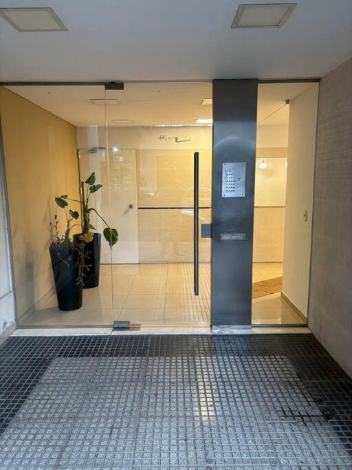 Amplio Studio con terraza