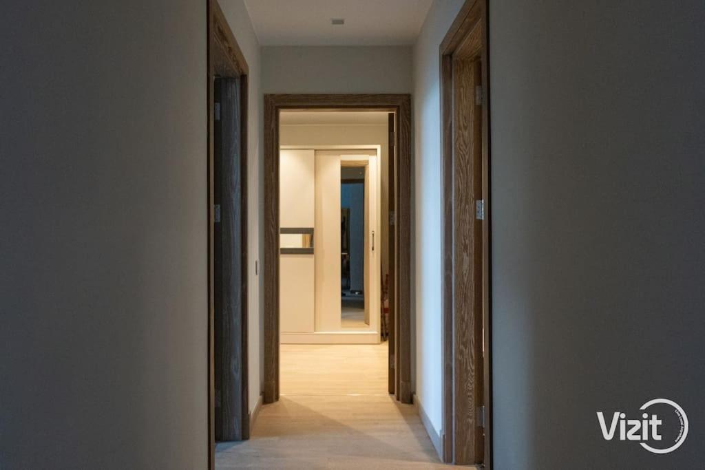 VIZIT 2BR in Aeon Towers