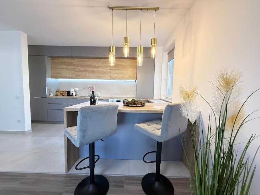 June's Urban Residence view 5