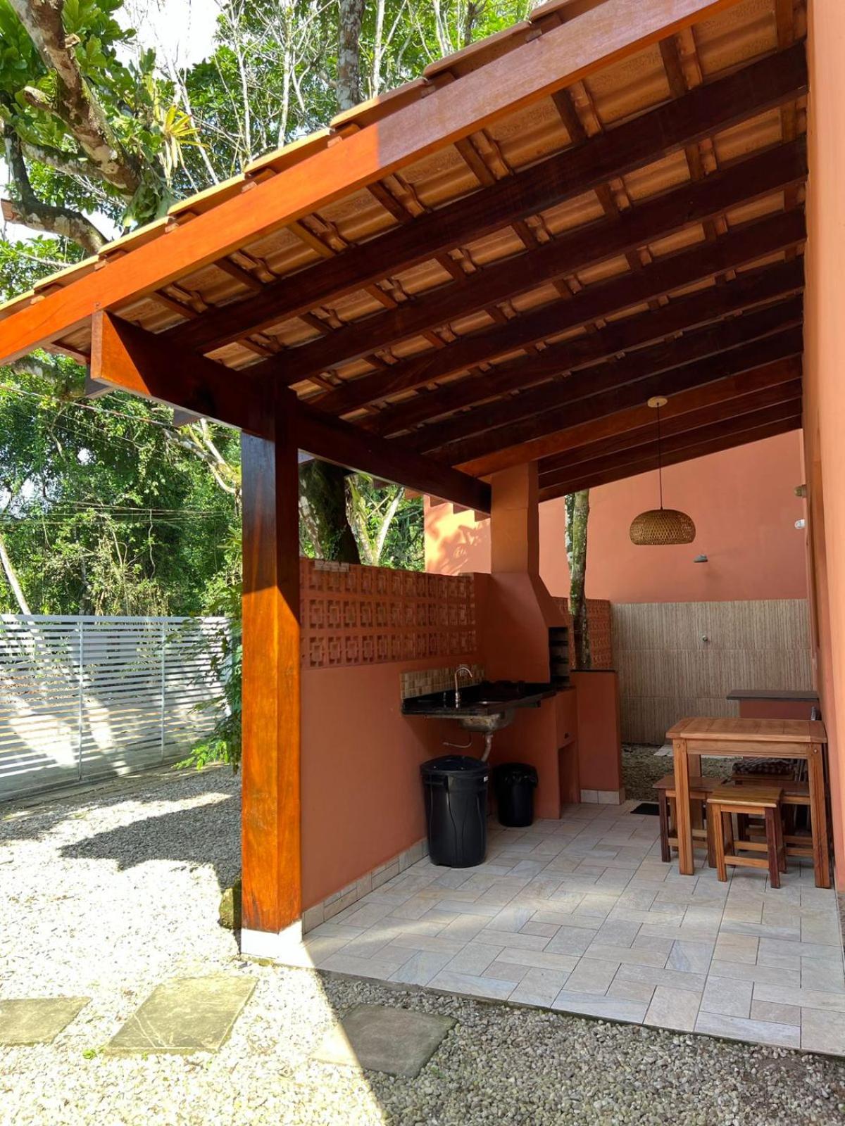 Itamambuca casas,suítes