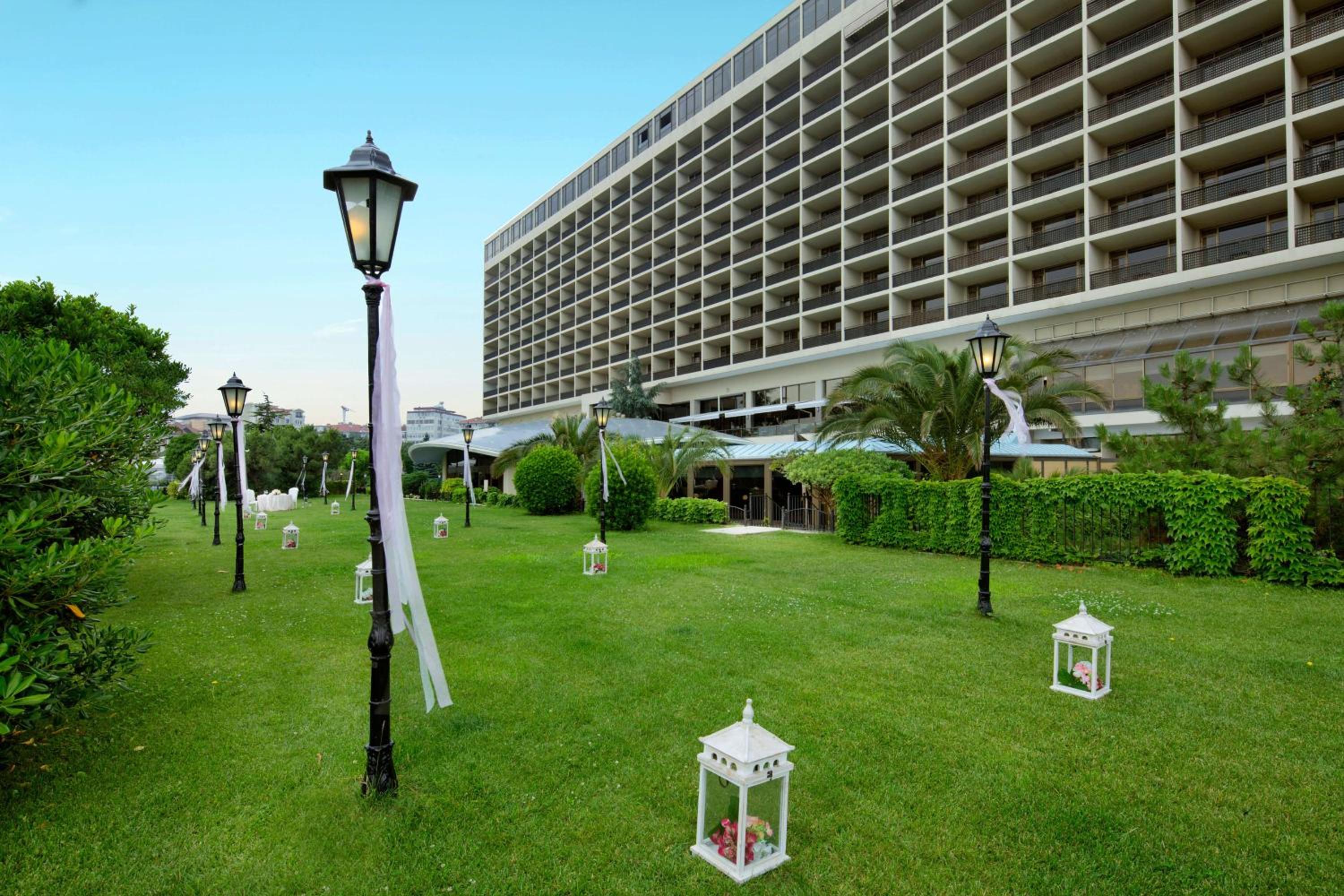 Hilton Istanbul Bosphorus - Image 131
