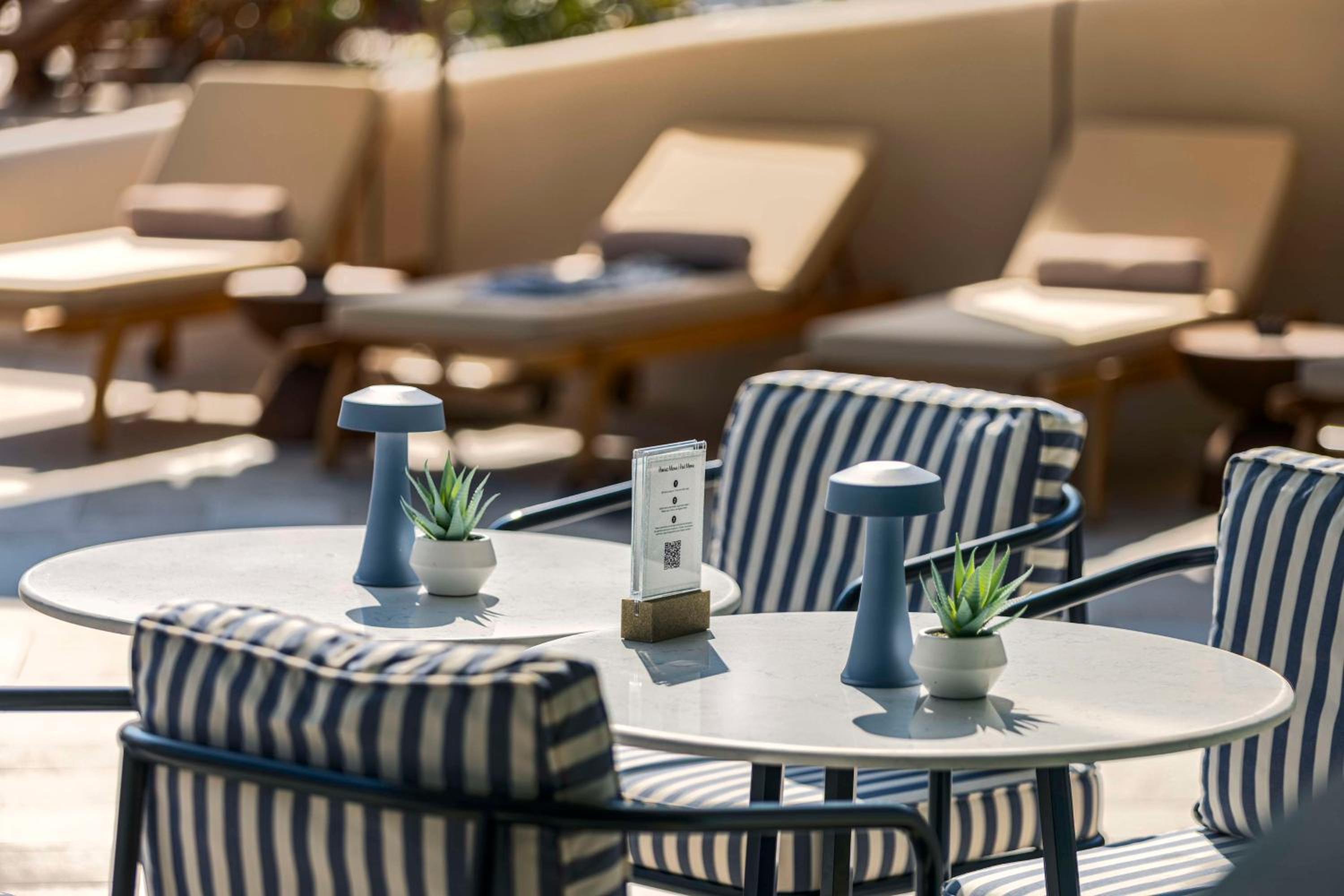 Hilton Istanbul Bosphorus - Image 18