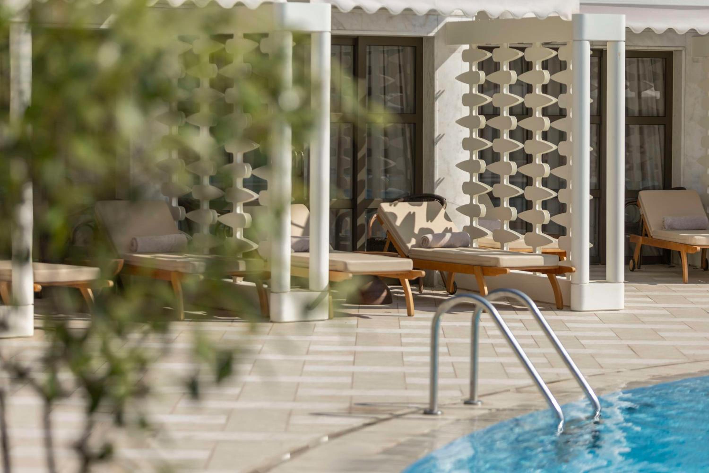 Hilton Istanbul Bosphorus - Image 98