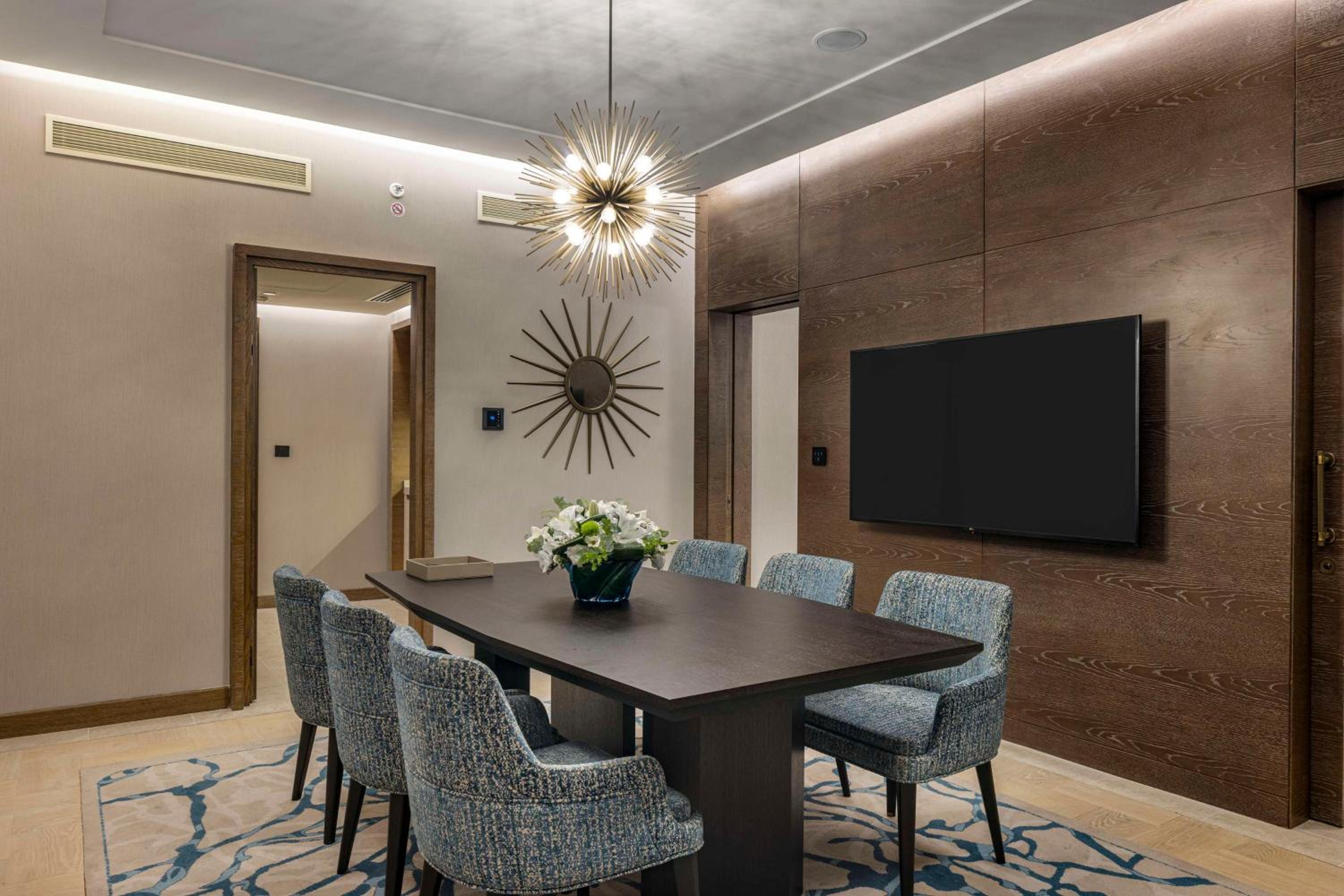 Hilton Istanbul Bosphorus - Image 62