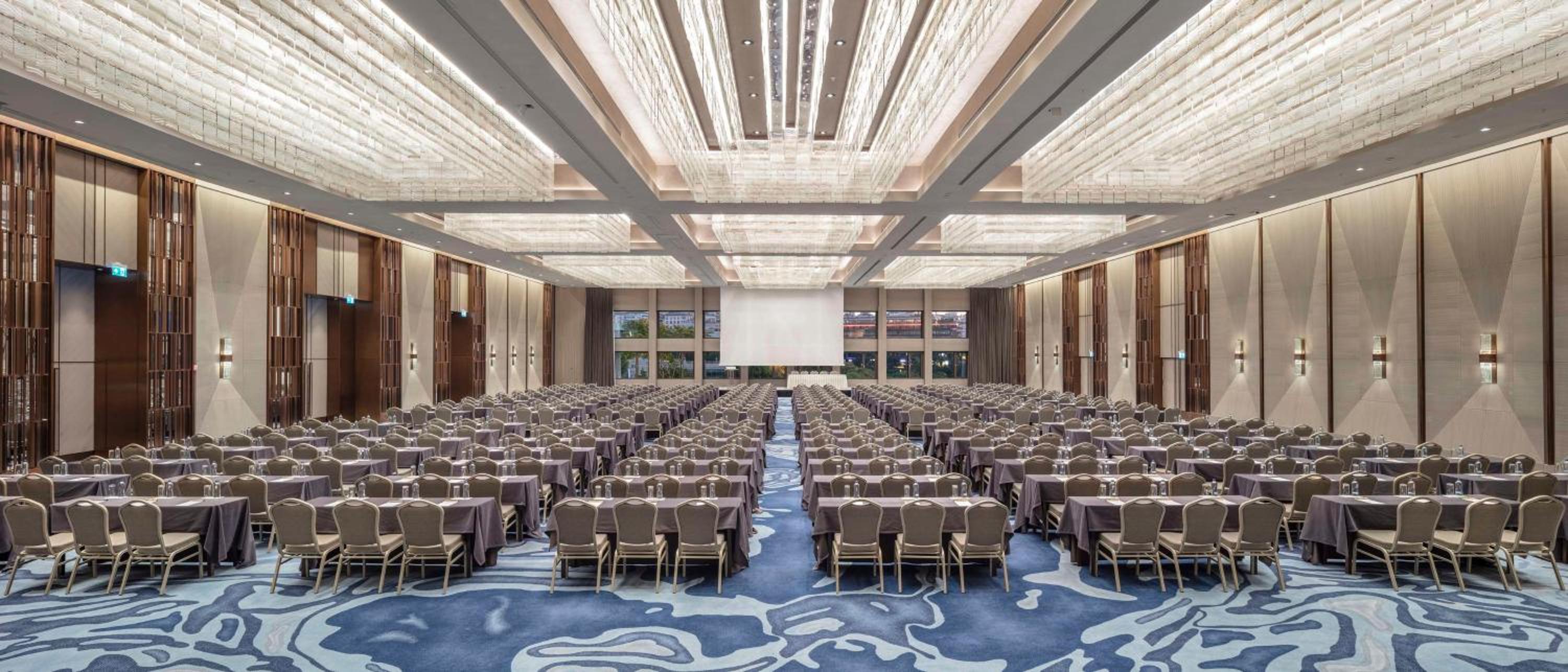 Hilton Istanbul Bosphorus - Image 82