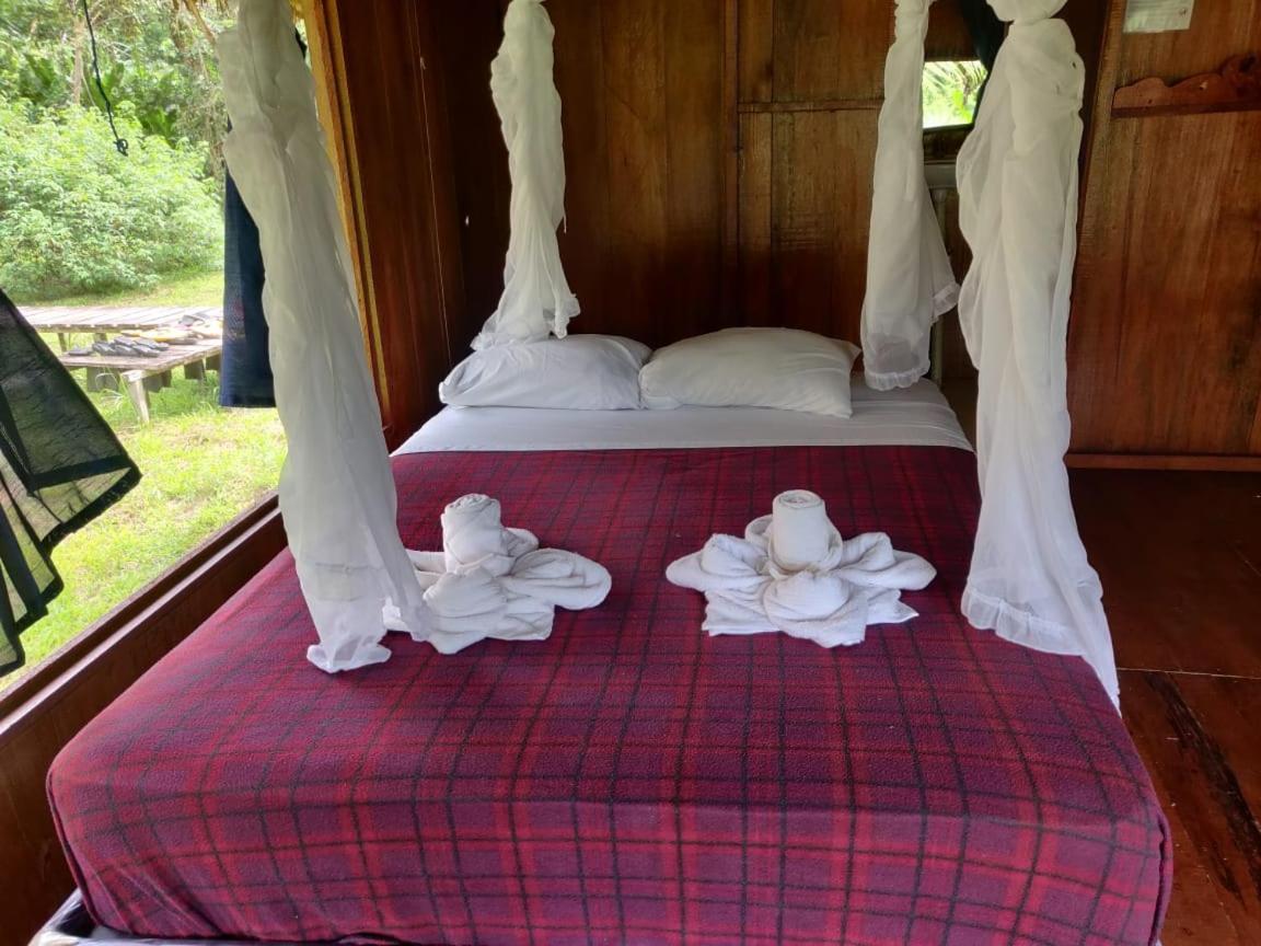 Kichwa Lodge
