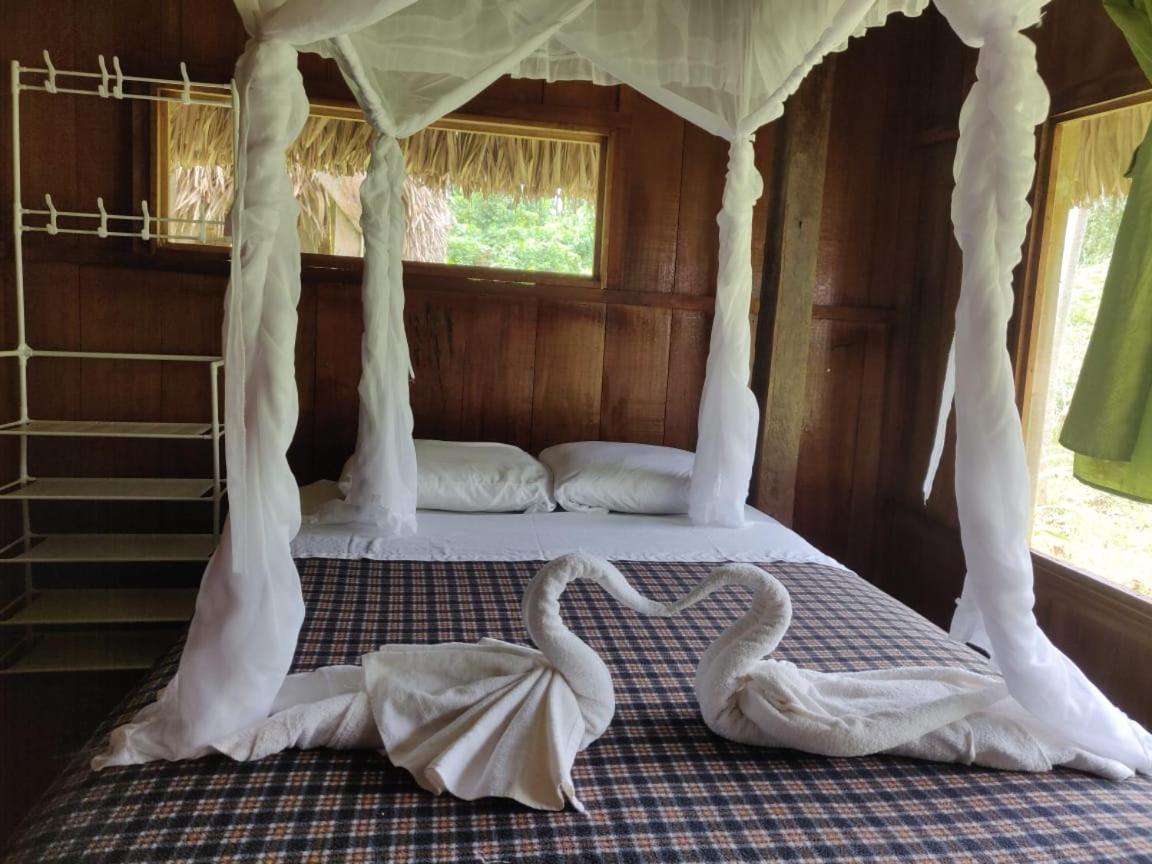 Kichwa Lodge