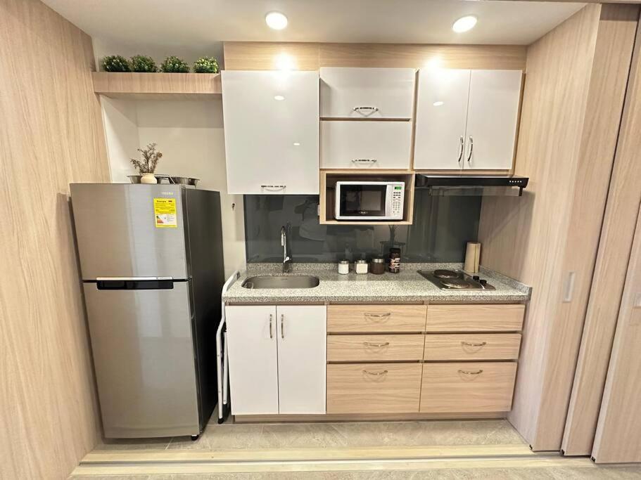Belmonte 220-Lindo apartamento en Av centenario con piscina