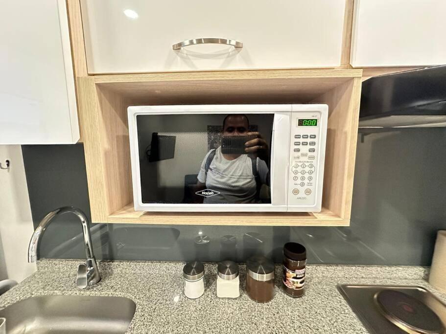 Belmonte 220-Lindo apartamento en Av centenario con piscina