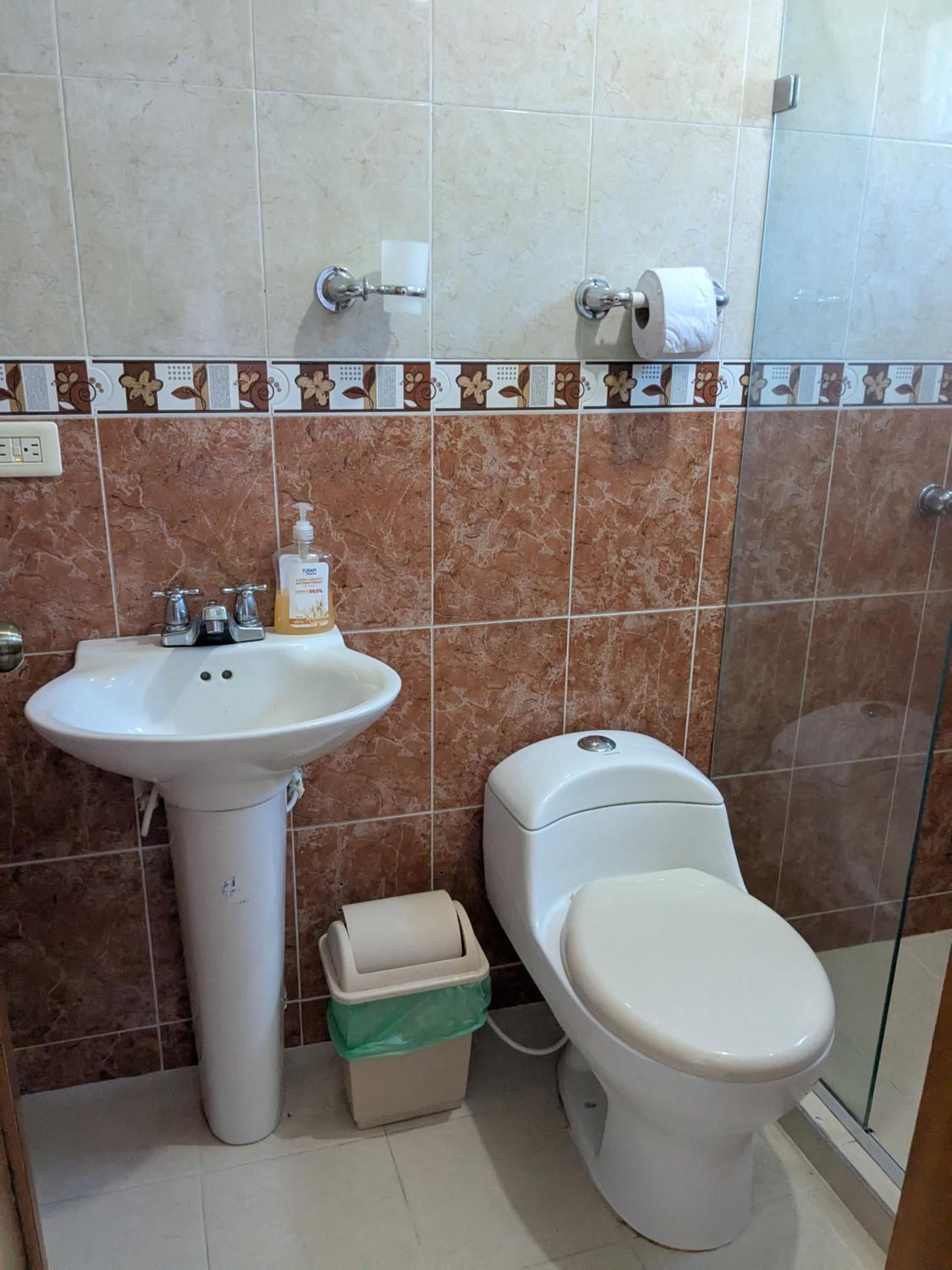 Me Quedo Aqui, Casa Cerca del Aeropuerto de Cartagena!