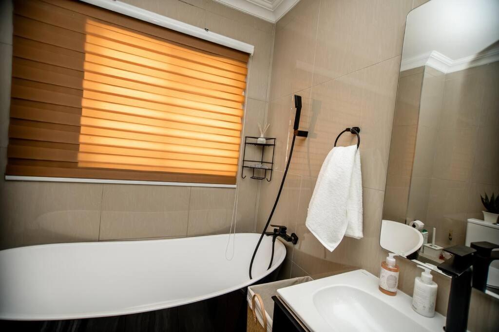 Luxuriously finished 2 bedroom view 5