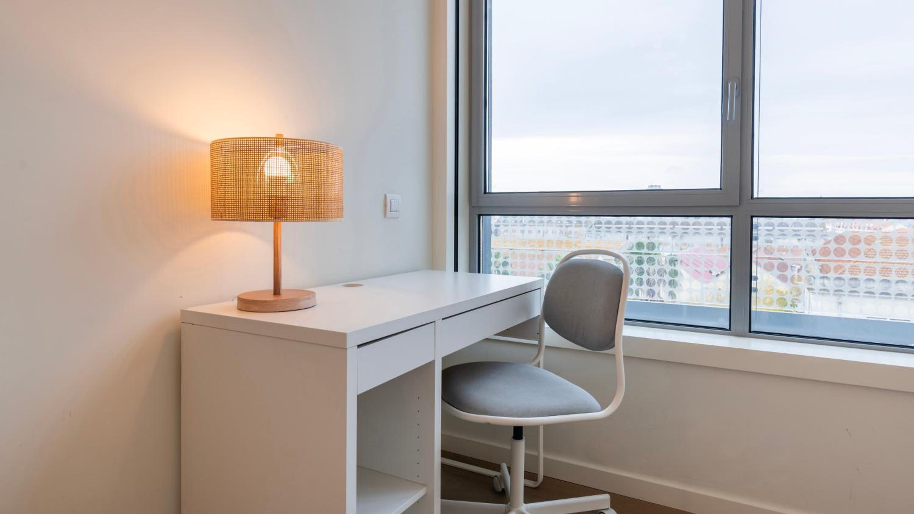 River View 1BDR Apartment by LovelyStay