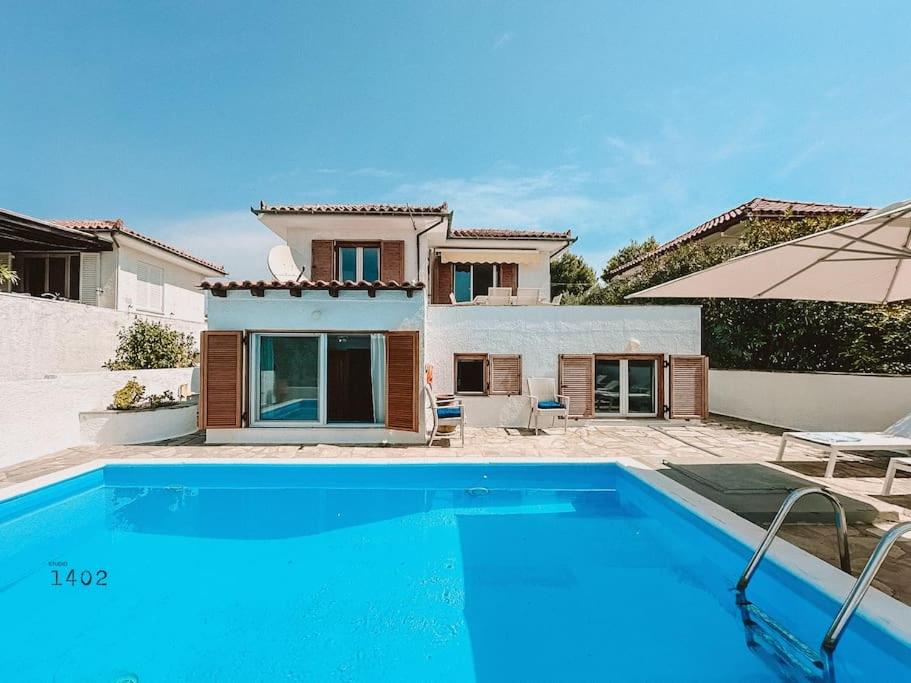 Villa Kosmos