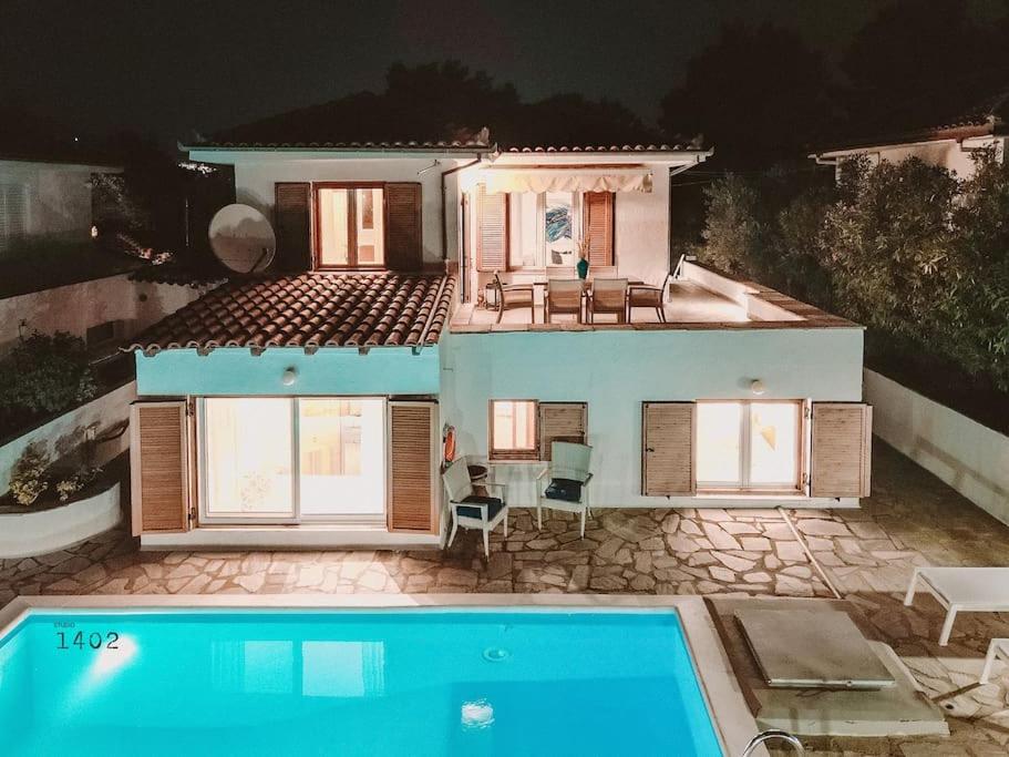 Villa Kosmos