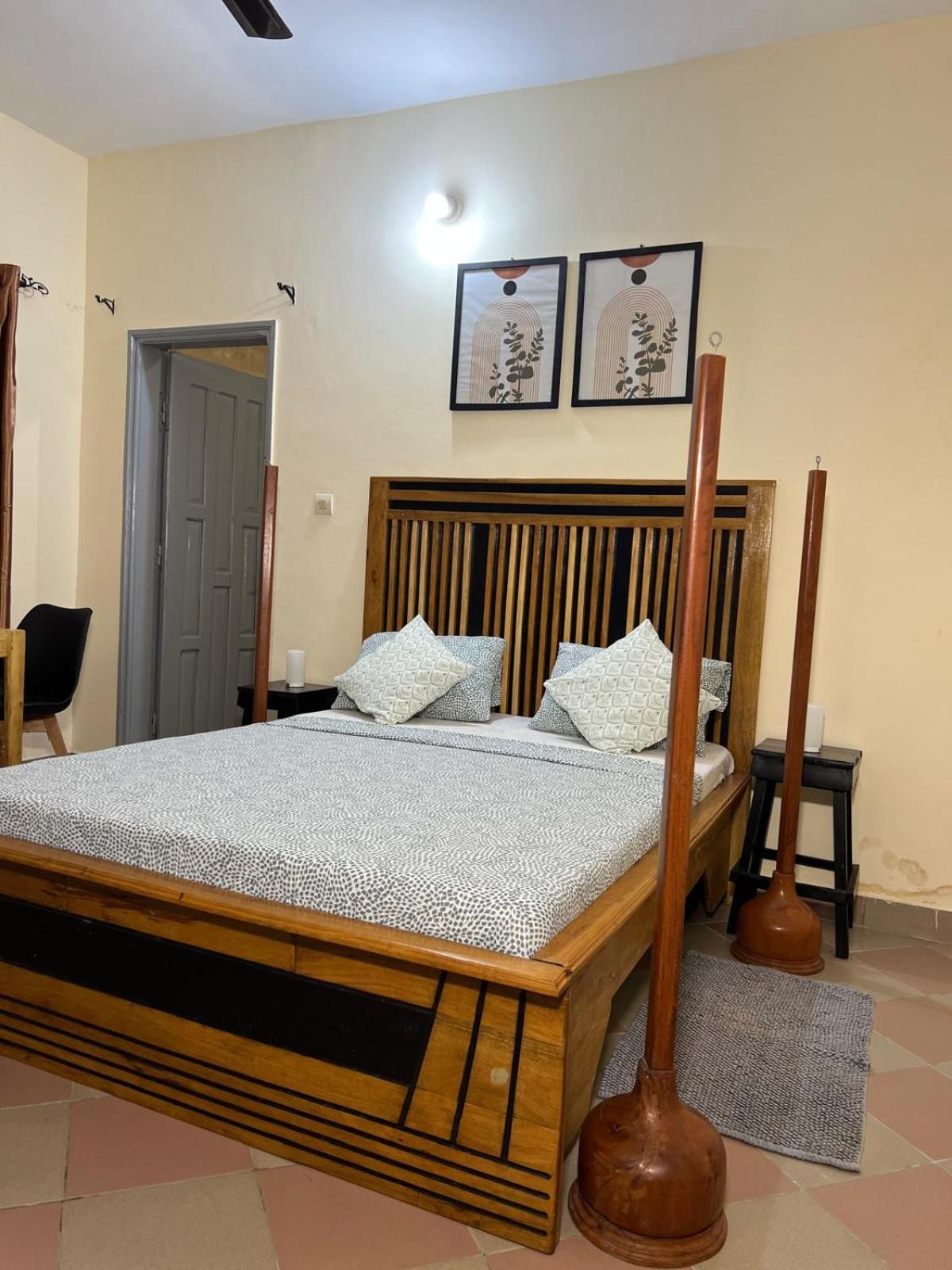 Space Appartement 2 chambres et balcon Fleuris Negoce Akpakpa