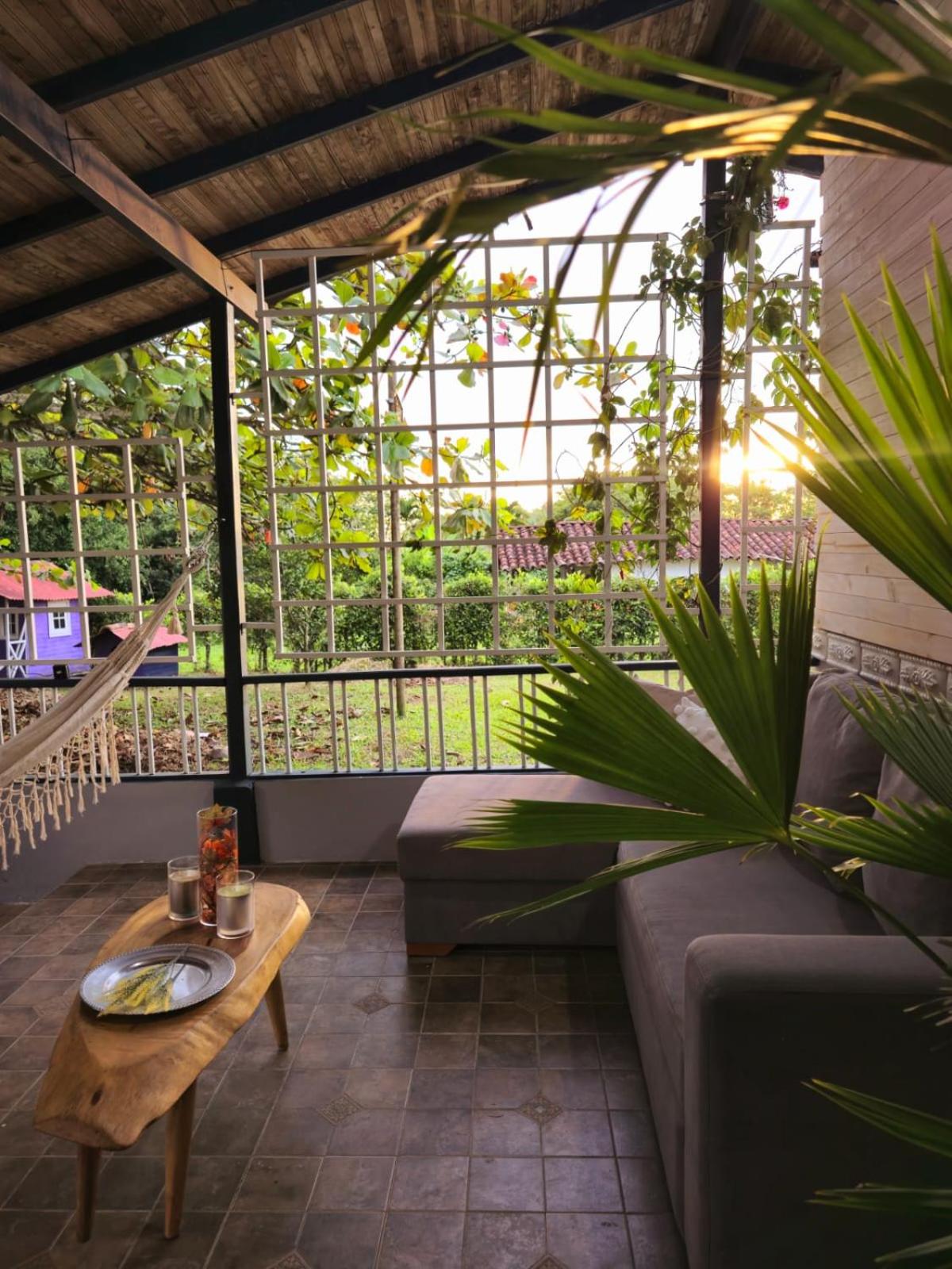Finca Turistica Completa Tierra Nueva, a 5m del Parque Arrieros y 20m del Parque del Cafe y Panaca conectate con la naturaleza y disfruta de un lugar unico