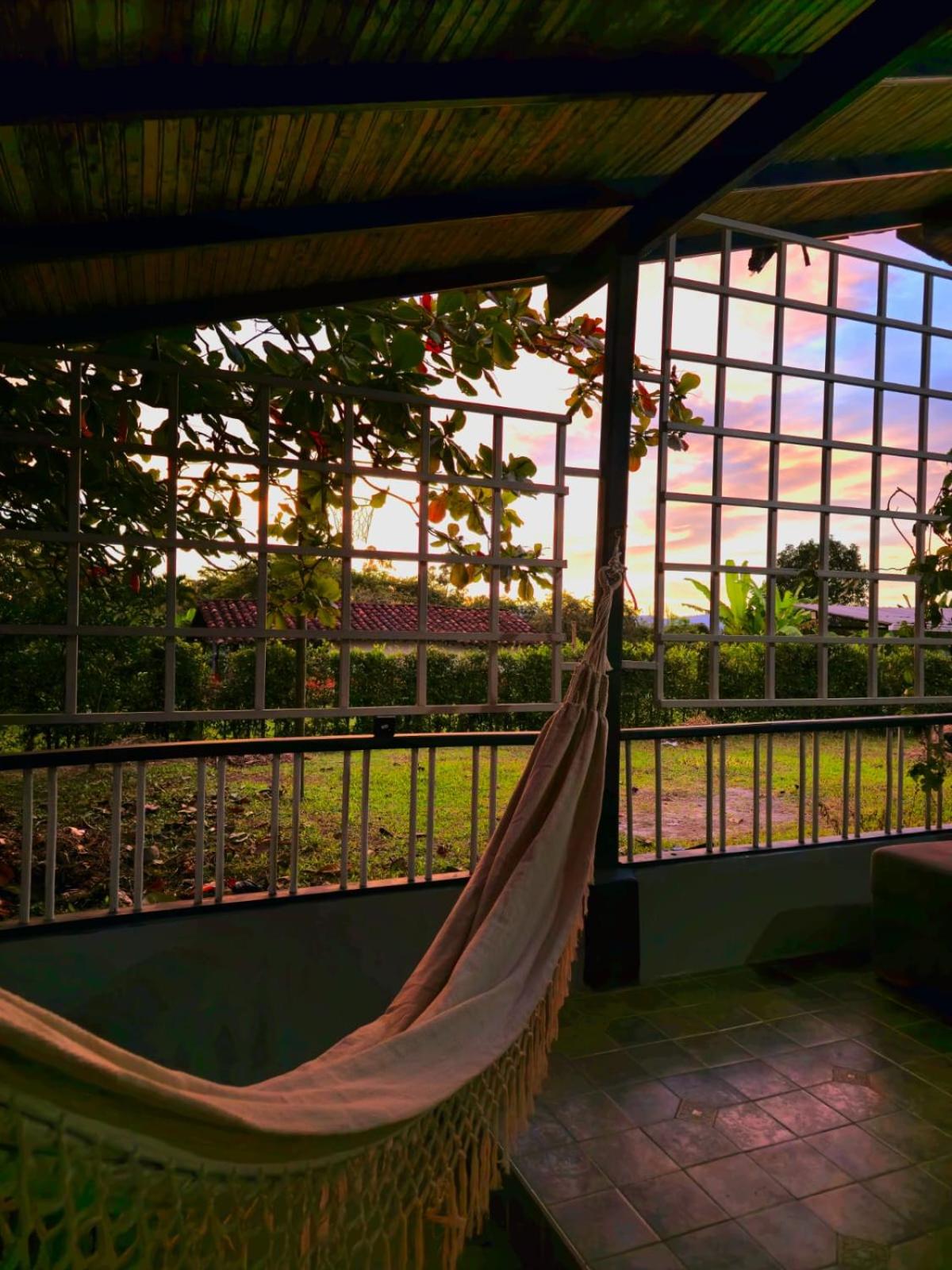 Finca Turistica Completa Tierra Nueva, a 5m del Parque Arrieros y 20m del Parque del Cafe y Panaca conectate con la naturaleza y disfruta de un lugar unico