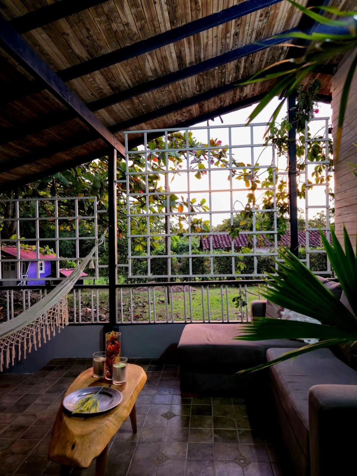 Finca Turistica Completa Tierra Nueva, a 5m del Parque Arrieros y 20m del Parque del Cafe y Panaca conectate con la naturaleza y disfruta de un lugar unico
