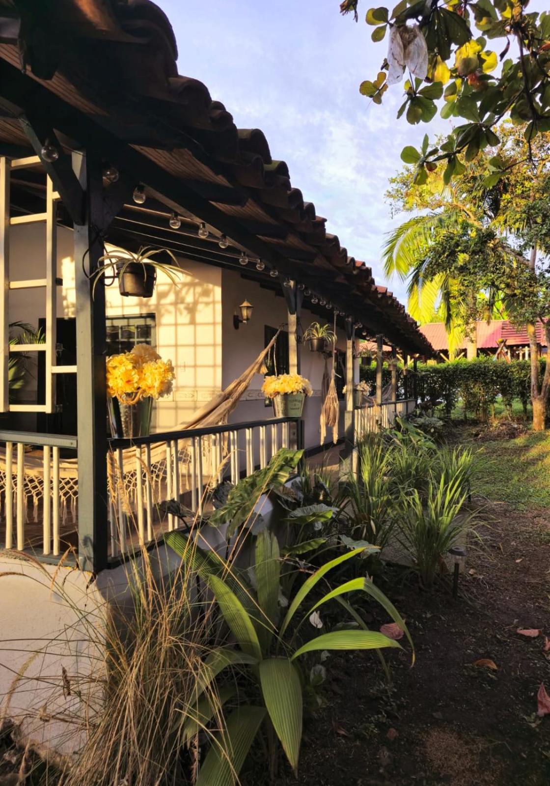 Finca Turistica Completa Tierra Nueva, a 5m del Parque Arrieros y 20m del Parque del Cafe y Panaca conectate con la naturaleza y disfruta de un lugar unico