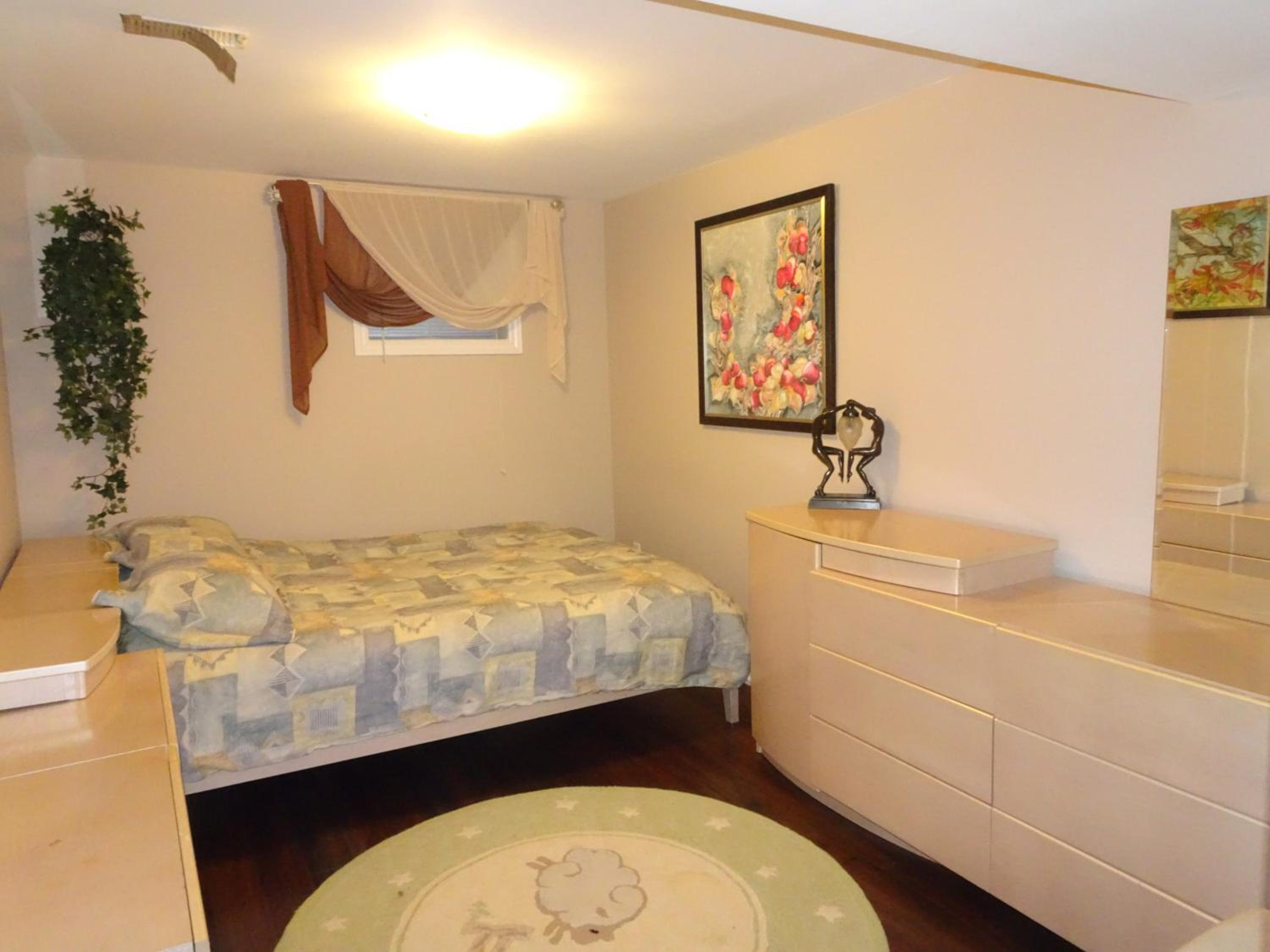 Private Walkout basement apartment separate entrance