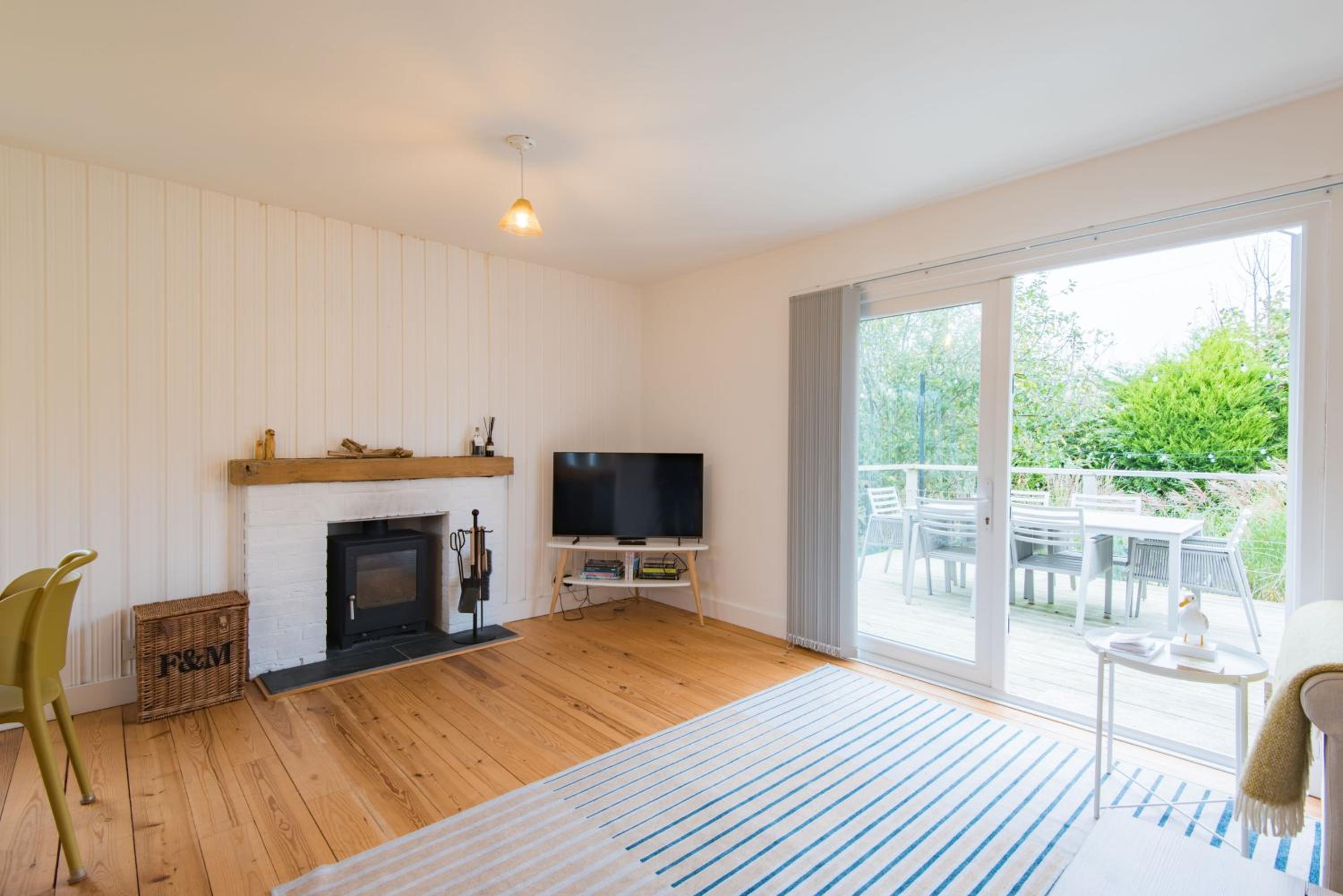The Cot by Bloom Stays view 3