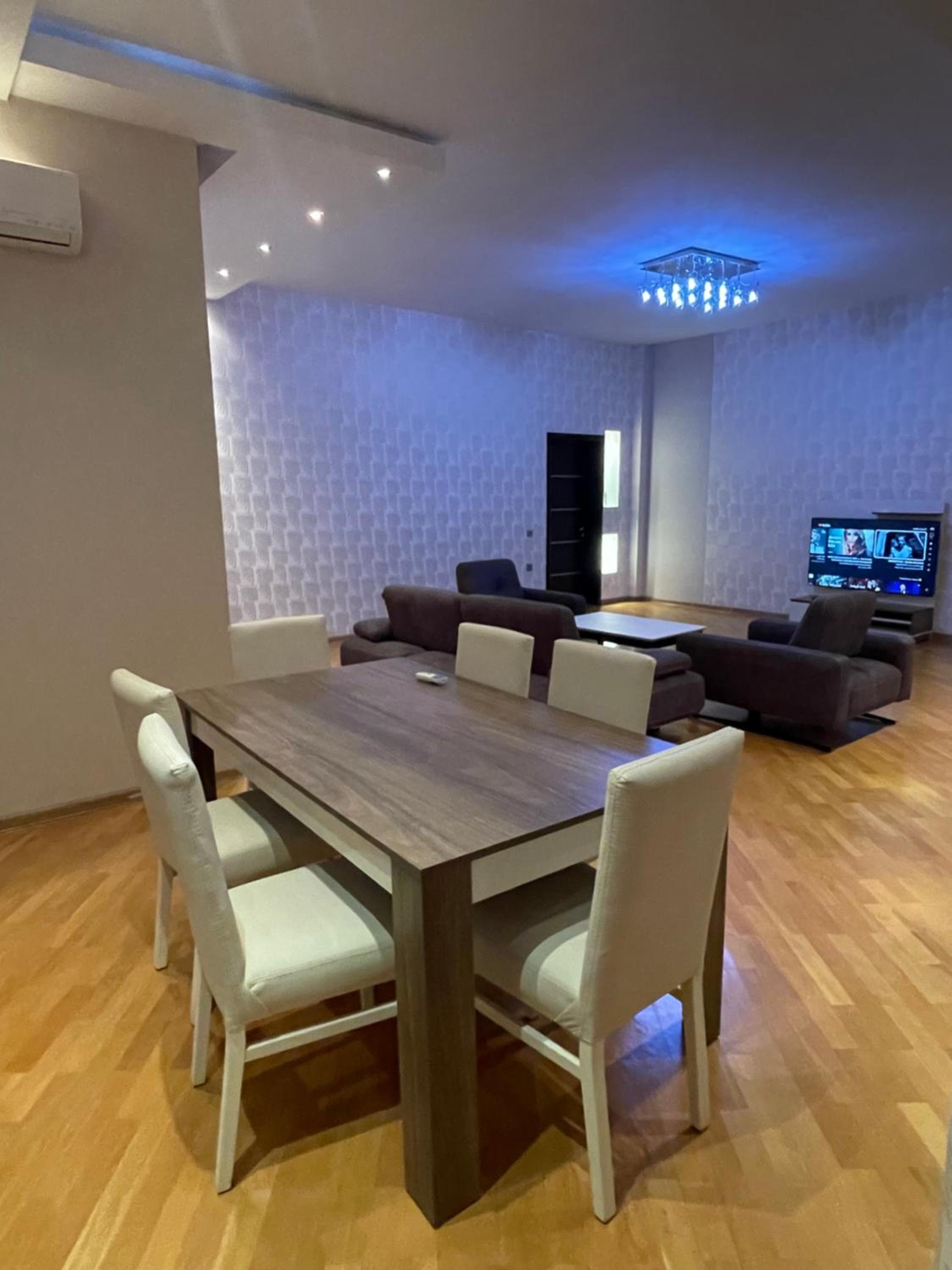 BEST apartment 70