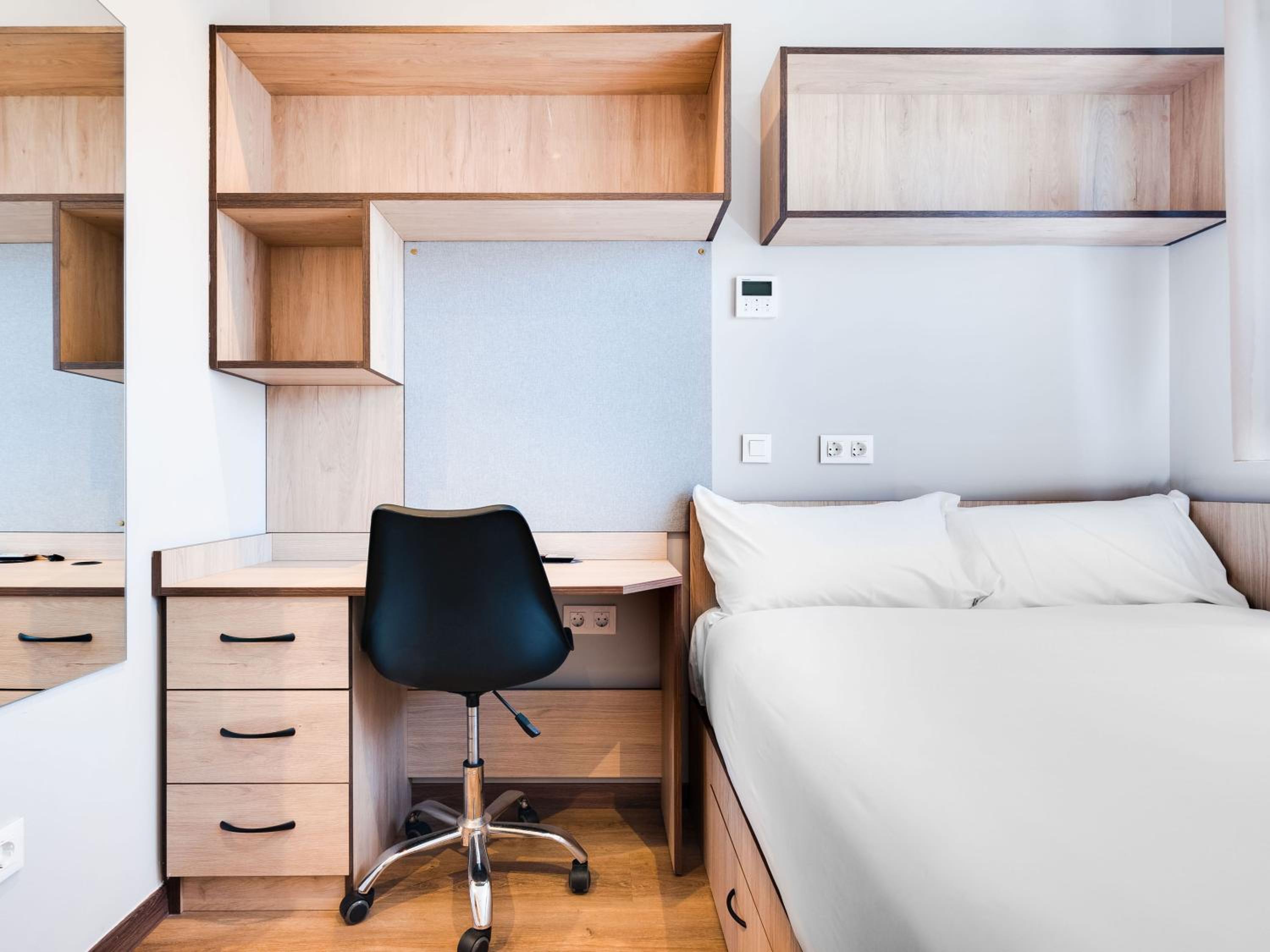 Livensa Living Studios Málaga Feria