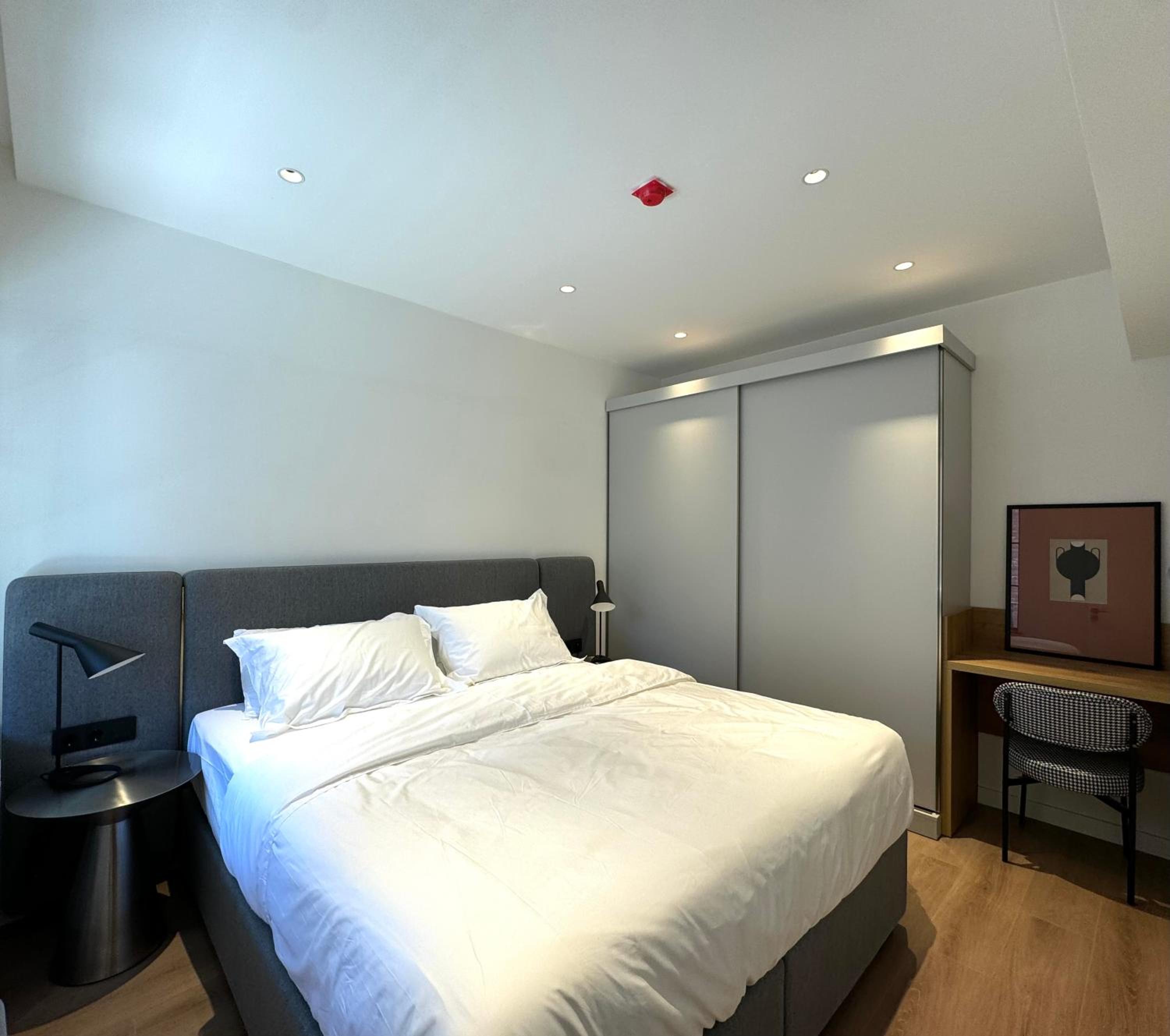 Apartment in the city centre 203 view 3