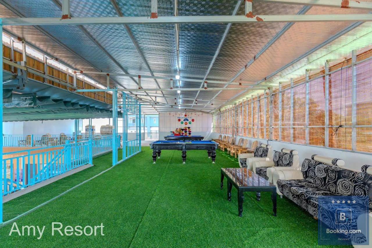 activities & amenities