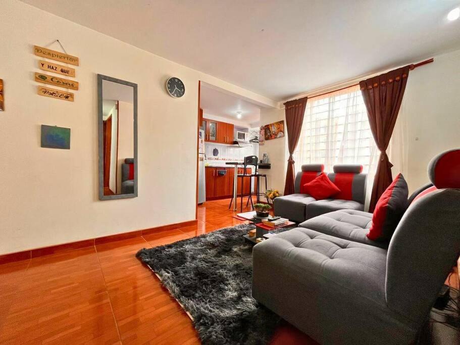 Acogedor Apartamento en zona residencial con vista a la ciudad Wi-Fi 350 Mbps