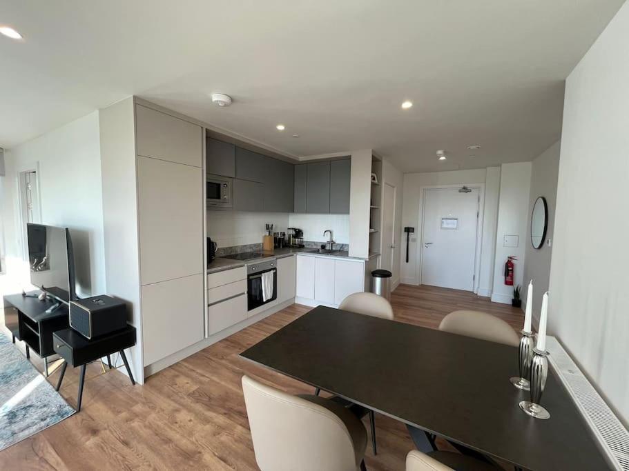 Lovely 2 bedroom apartment Dublin 8