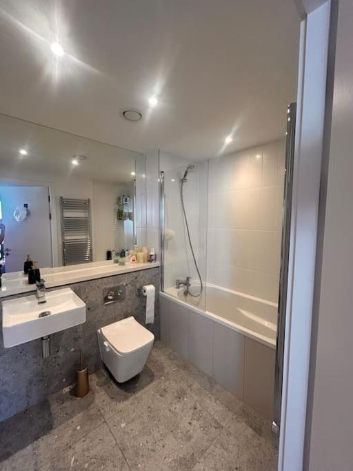 Lovely 2 bedroom apartment Dublin 8