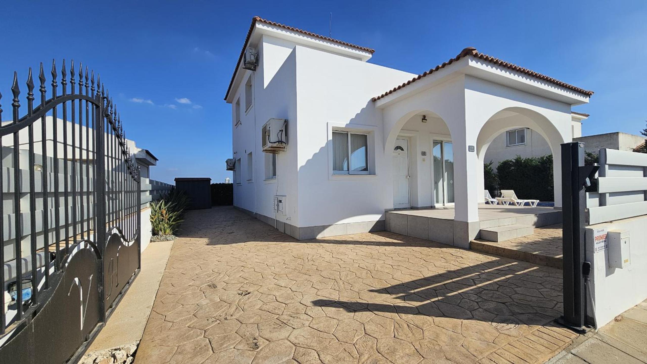 STAY Villa Harsha