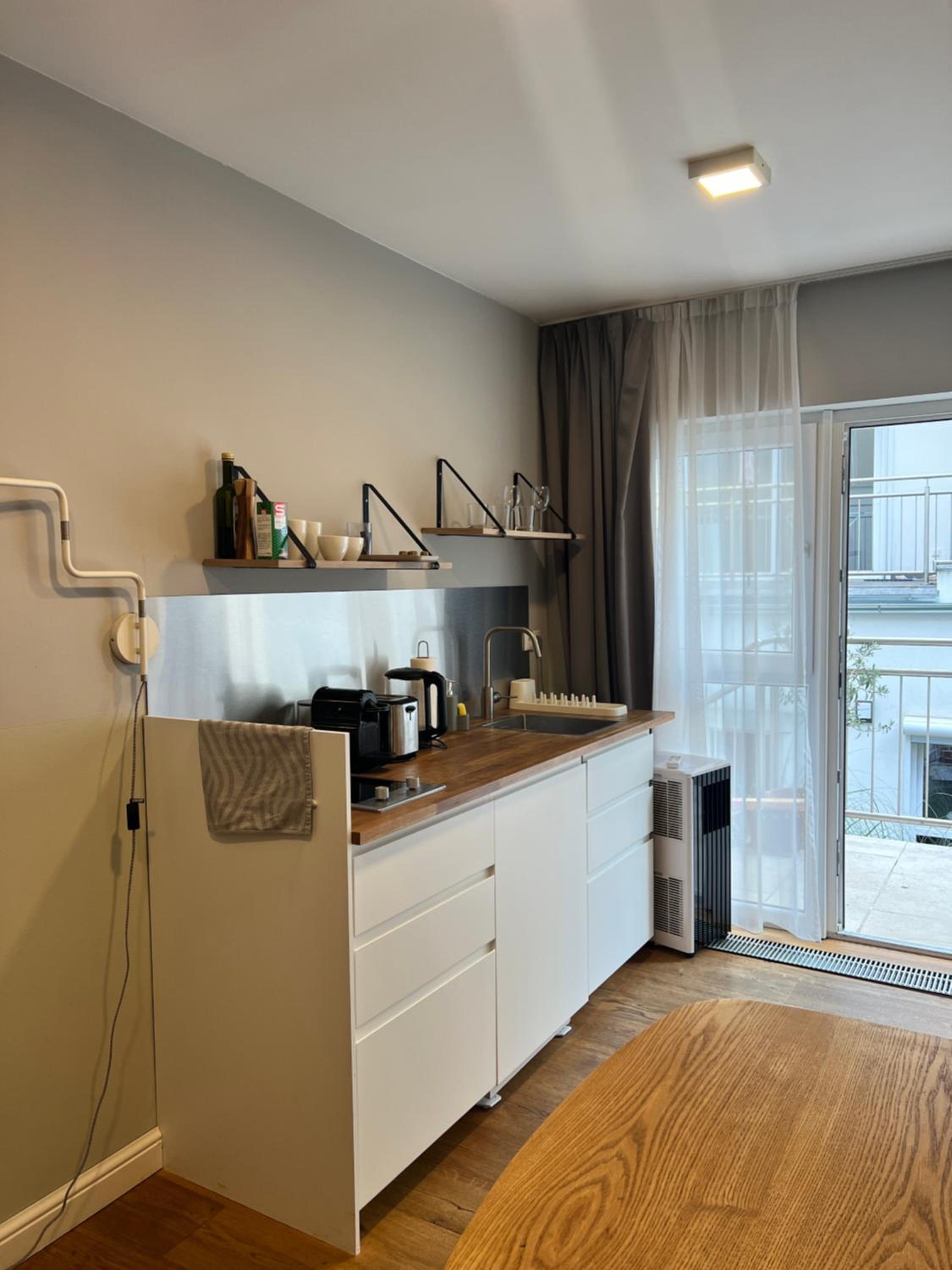 DOWA Apartments