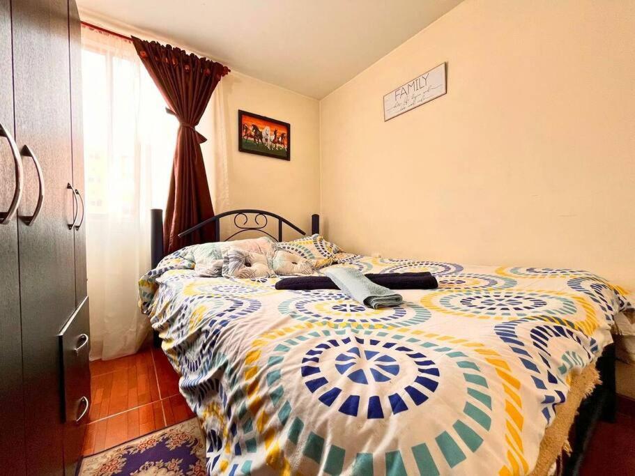 Acogedor Apartamento en zona residencial con vista a la ciudad Wi-Fi 350 Mbps