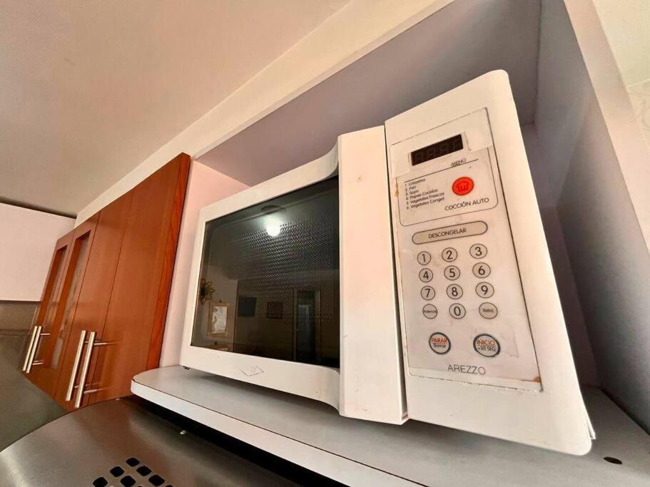 Acogedor Apartamento en zona residencial con vista a la ciudad Wi-Fi 350 Mbps